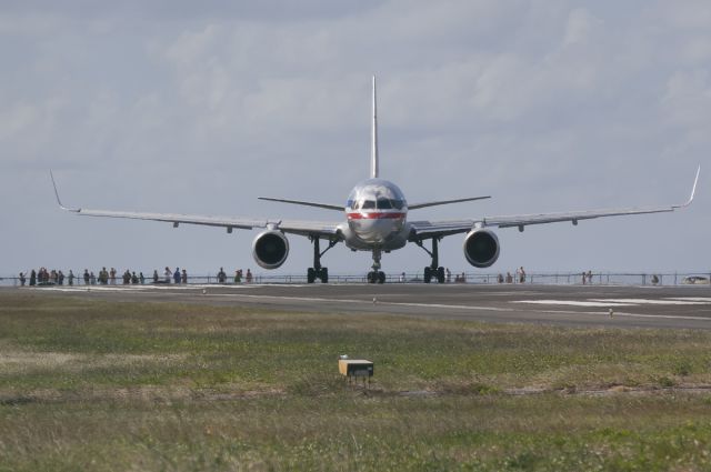 Boeing 757-200 —