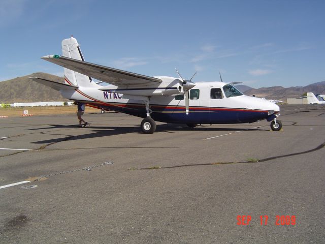 Aero Commander 500 (N7AC)