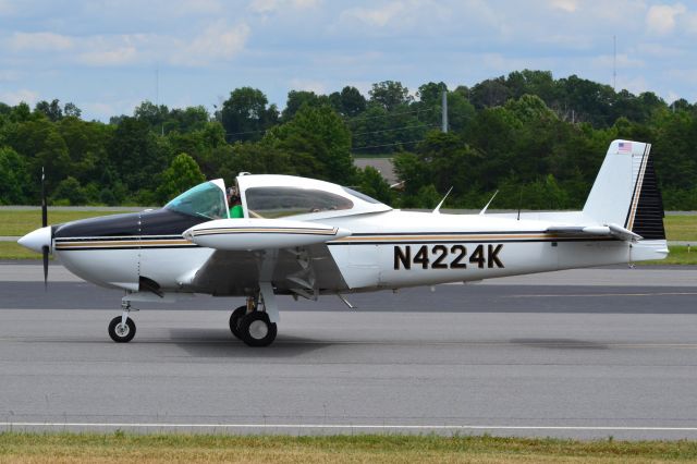 North American Navion (N4224K) - taxiing at KJQF - 7/2/18