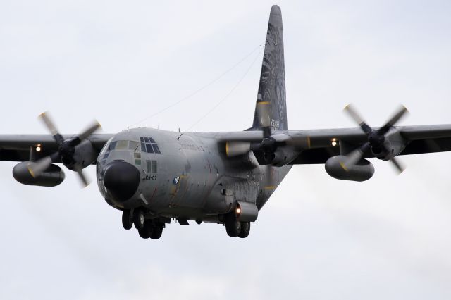 Lockheed C-130 Hercules (BMJ7) - belgian air force BAF