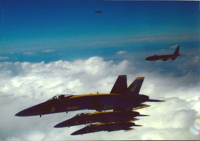 — — - This was taken on march 17 2008 mission. Rendezvous was over Zions National Park ,Utah and Ferried the to Texarkana Ark. This was a Done with 2 Kc135Rs flying in a Blocked altuide. The Blue were returning from there winter home in Southren Calif.