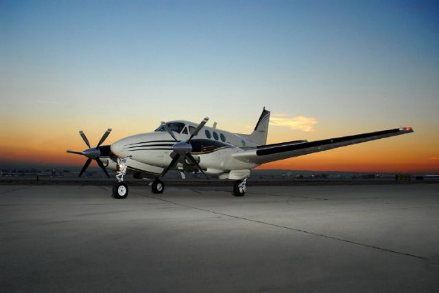 Beechcraft King Air 90 (N963KA)