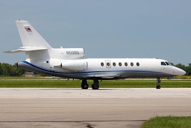 Dassault Falcon 50 (N50SQ)