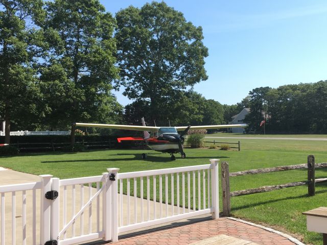 Cessna Centurion (N5827F)