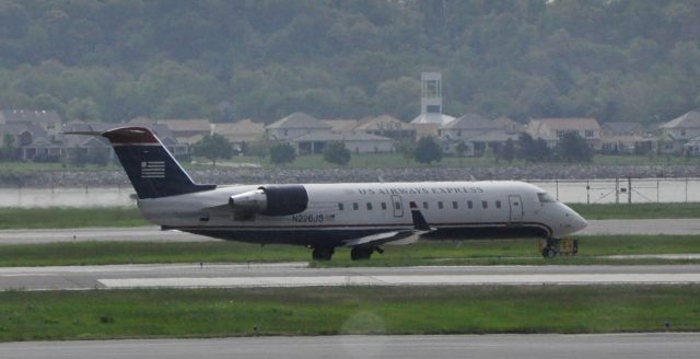 Canadair Regional Jet CRJ-200 (N226JS)