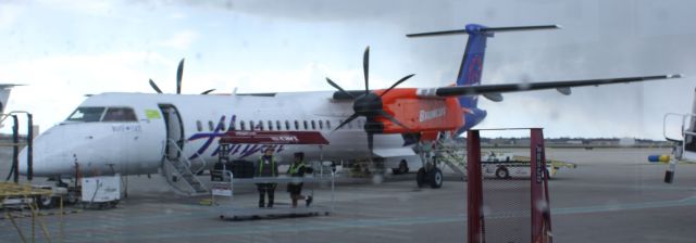 de Havilland Dash 8-400 (N437QX) - Horizon Air # 2405 awaits departure to SMF and SJC, Showing Boise State University colors