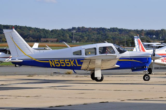 Piper Cherokee Arrow (N555KL) - Seen at KFDK on 10/11/2009.      a href=http://discussions.flightaware.com/profile.php?mode=viewprofile&u=269247  [ concord977 profile ]/a