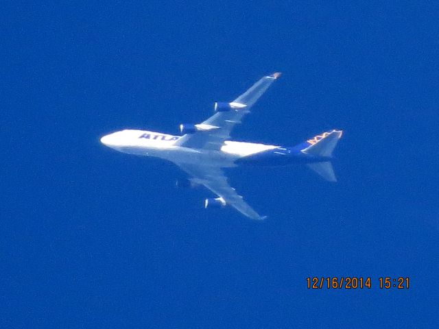 Boeing 747-400 (N477MC) - Southwest Airlines flight 805 from PHX to CLE over Southeastern Kansas at 37,000 feet.
