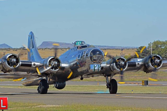 Boeing B-17 Flying Fortress (N9323Z) - Commemorative Air Force Boeing B-17G Flying Fortress N9323Z Sentimental Journey at the Wings Out West Airshow at Prescott, Arizona on October 5, 2019. 