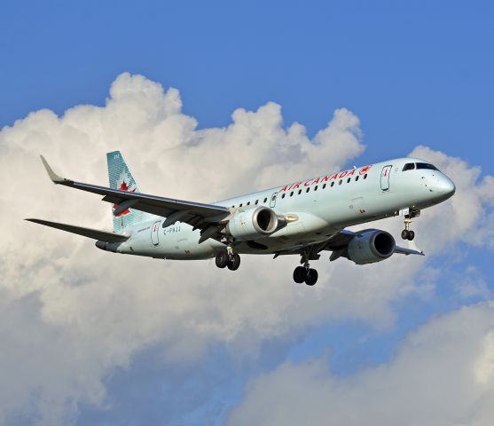 Airbus A330-300 (C-FHJJ)