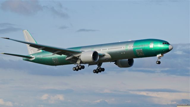 BOEING 777-300 (B-2001) - BOE451 on final to Rwy 16R to complete its first flight test on 8/13/14. (LN:1232 / cn 43269). This is the first B777 for China Eastern.