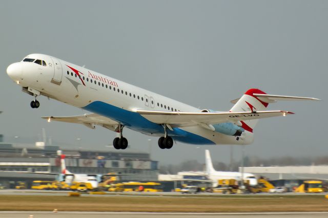 Fokker 100 (OE-LVO) - a rel=nofollow href=http://www.jetphotos.net/viewphoto.php?id=7785802&nseq=132http://www.jetphotos.net/viewphoto.php?id=7785802&nseq=132/a