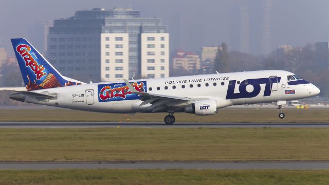 Embraer 170/175 (SP-LIN) - Embraer ERJ-175 SP-LIN LOT (Grzeski Livery)