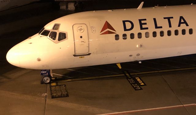 Boeing 717-200 —