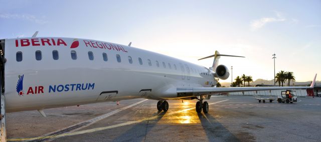 Canadair Regional Jet CRJ-900 (EC-JZS) - Iberia-Air Nostrum Canadair CL-600-2D24 EC-JZS boarding in Nice 
