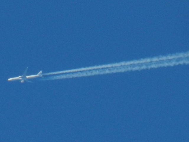 BOEING 777-300ER (F-GZNJ) - An Air France B777-300 En Route To ATL