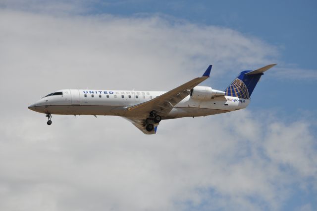 Canadair Regional Jet CRJ-200 (N929EV)