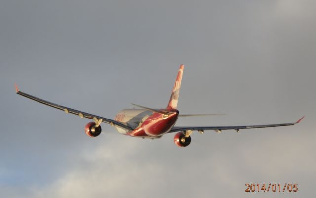 Airbus A330-200 (D-ALPI)