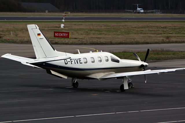 Socata TBM-700 (D-FIVE)