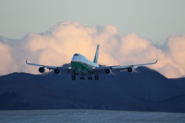 Boeing 747-400 (B-16411) - 10 December 2016:TPE-CTS (Diverted to HKD).