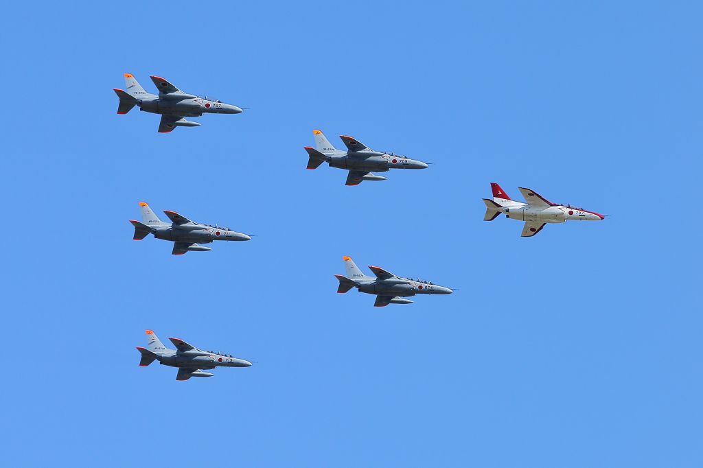 KAWASAKI T-4 — - JASDF-Iruma air show