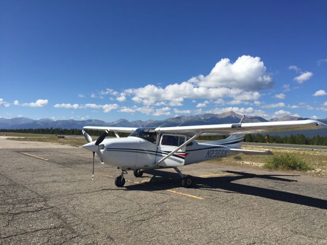 Cessna Skylane (N2366N)