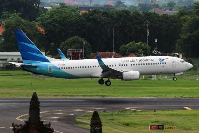 Boeing 737-800 (PK-GFI)
