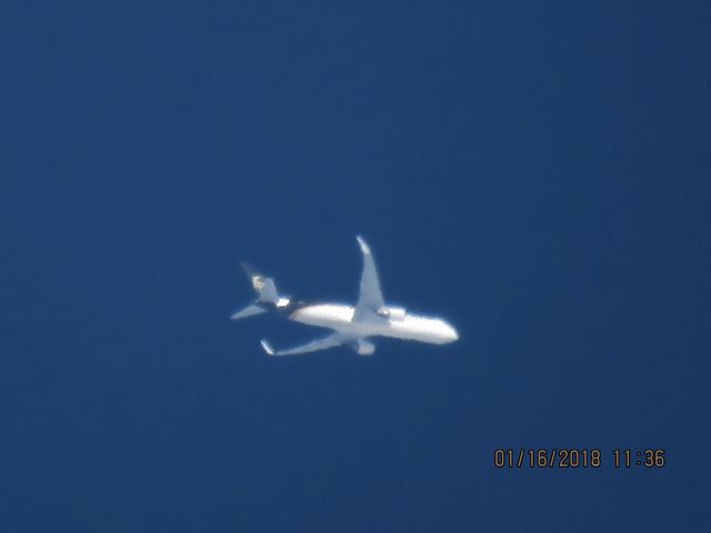 BOEING 767-300 (N317UP)