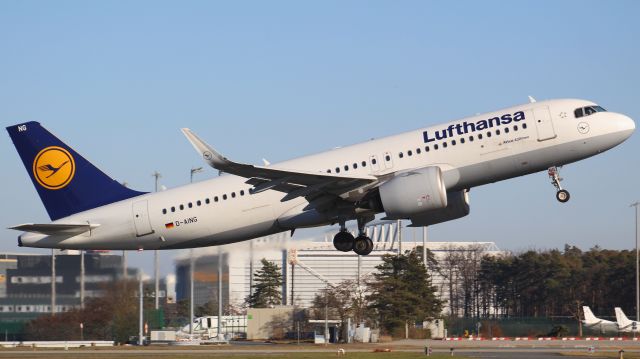 Airbus A320neo (D-AING) - A Lufthansa A320neo taking off from Frankfurt Airport.br /br /Location: Viewpoint "West Runway"/Aussichtspunkt "Startbahn West".br /Date: 13.02.23 (dd/mm/yy).