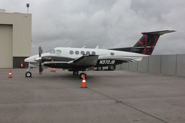 Beechcraft Super King Air 200 (N372JB)