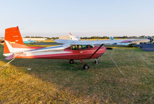 Cessna Skylane (N2700G)