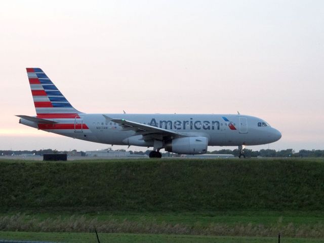 Airbus A319 (N817AW)