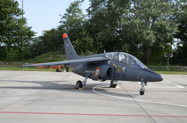 DASSAULT-BREGUET/DORNIER Alpha Jet —