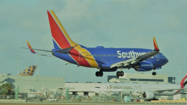 Boeing 737-700 (N414WN)