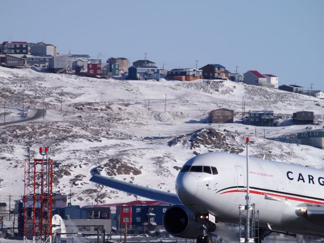 BOEING 767-200 (C-FGAJ) - Cargojet landing at Iqaluit airport.