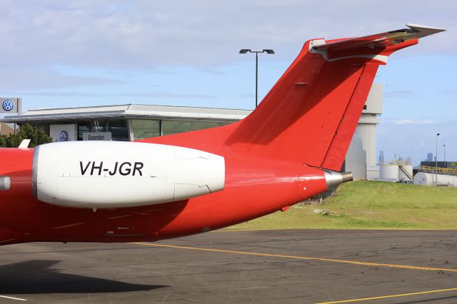 VH-JGR —