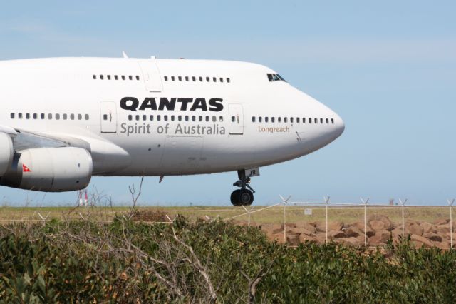 Boeing 747-400 (VH-OJR)