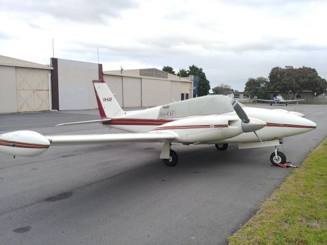 Piper PA-30 Twin Comanche (VH-KAF)