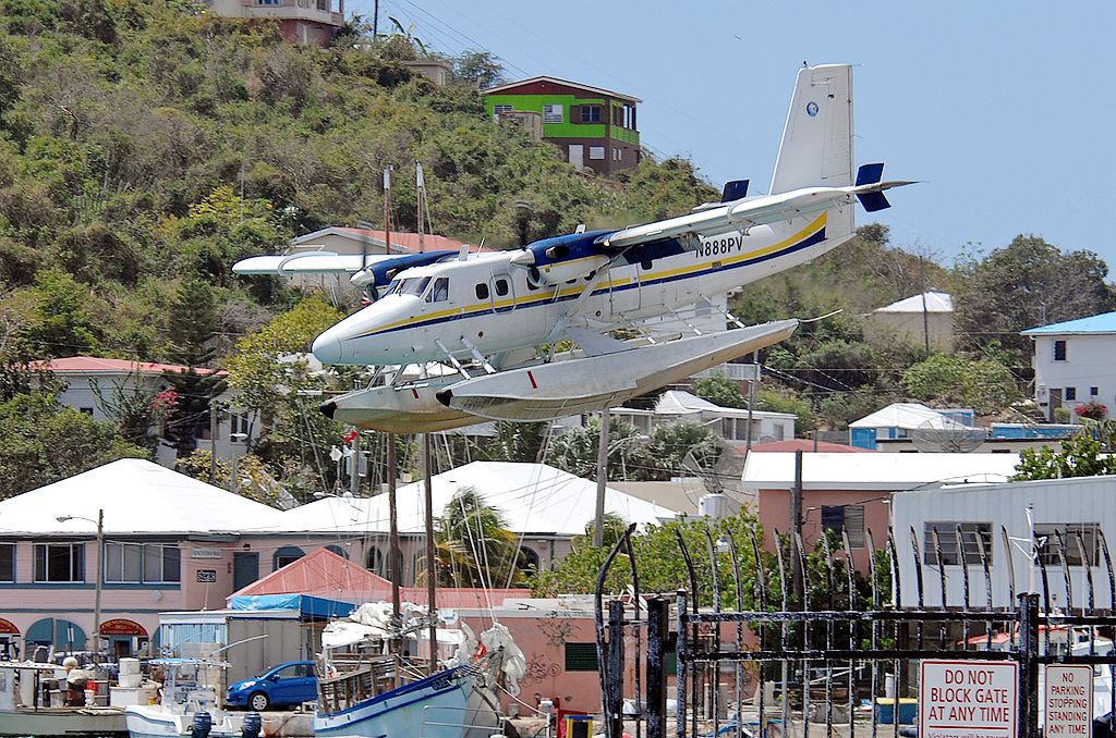 De Havilland Canada Twin Otter (N888PV) - Dramatic approaches in St. Thomas.