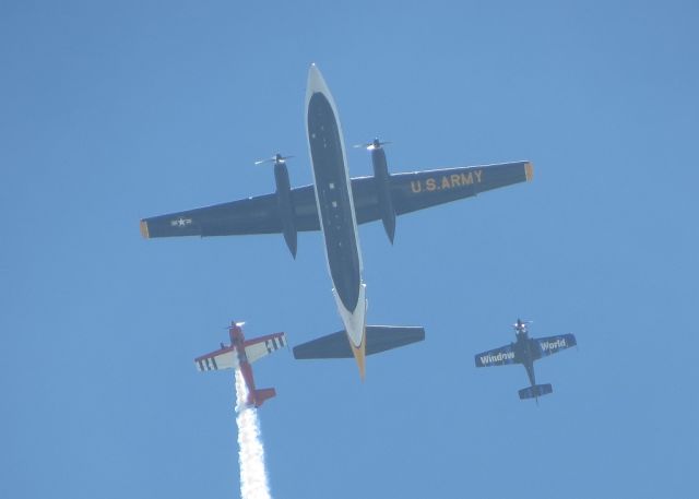 — — - The U.S. Army Golden Knights, Rob Holland and Jack Knutson. Photo-Op time