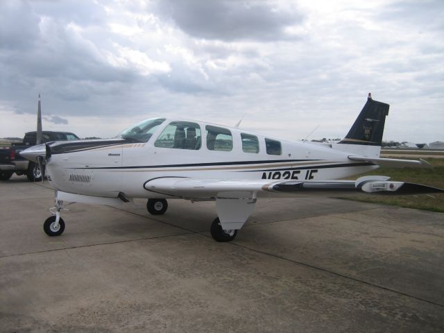 Beechcraft Bonanza (36) (N825JF)