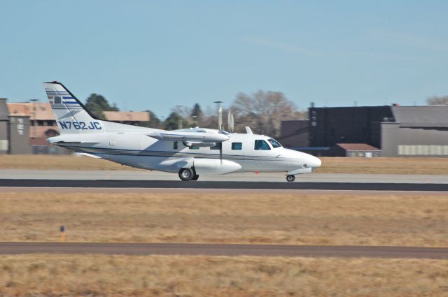 Mitsubishi MU-2 (N762JC)