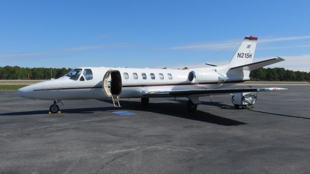 Cessna Citation V (N215H)