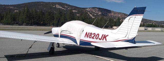 Piper Cherokee (N820JK)