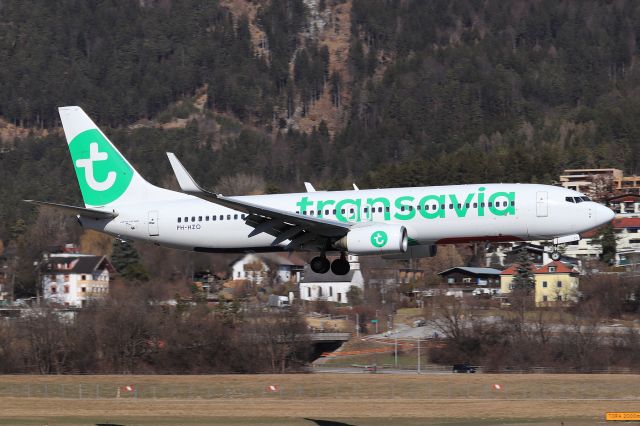 Boeing 737-800 (PH-HZO)