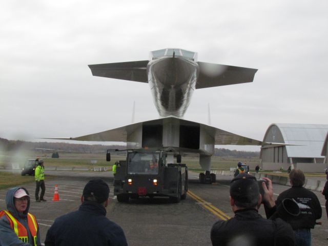 N20001 — - Move of the XB-70 Valkyrie to the forth hanger at the museum  