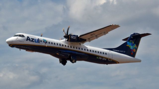 ATR ATR-72 (PR-AKA)