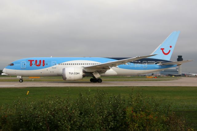 Boeing 787-8 (G-TUIA)