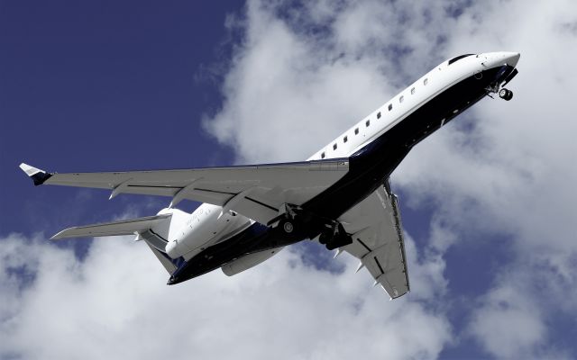 Bombardier Global Express (N606TD)