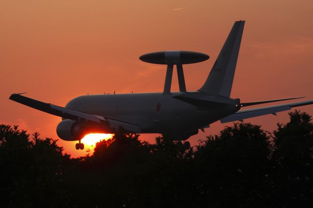 BOEING E-767 (64-3501) - Aircraft landing into a sunset. Boeing E-767 AWACS of the JASDF,June 16 2014